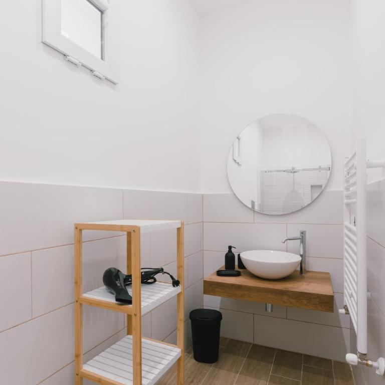 Ballaro' House - Double Room with Private Bathroom - 4