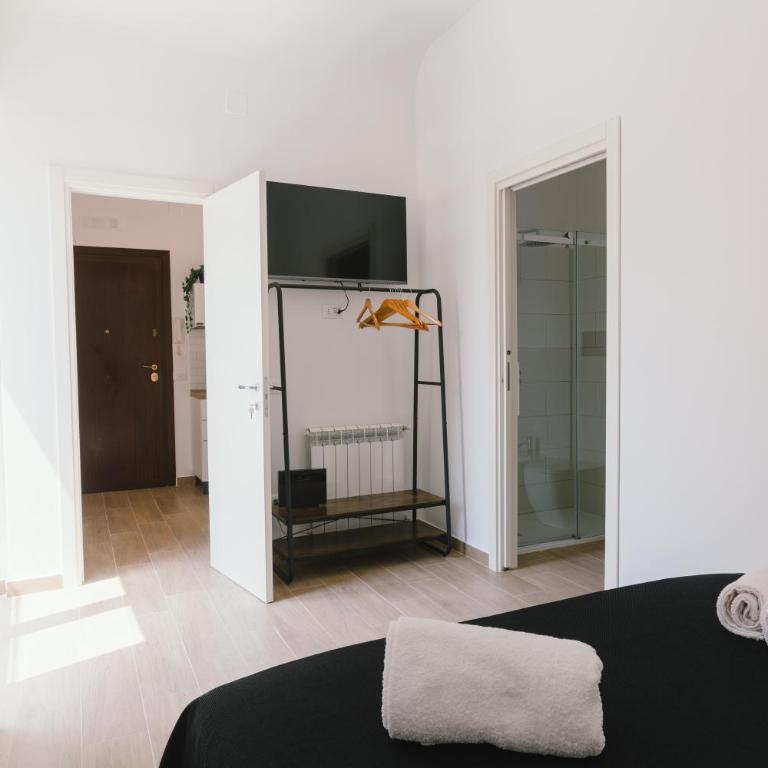 Ballaro' House - Double Room with Private Bathroom - 6