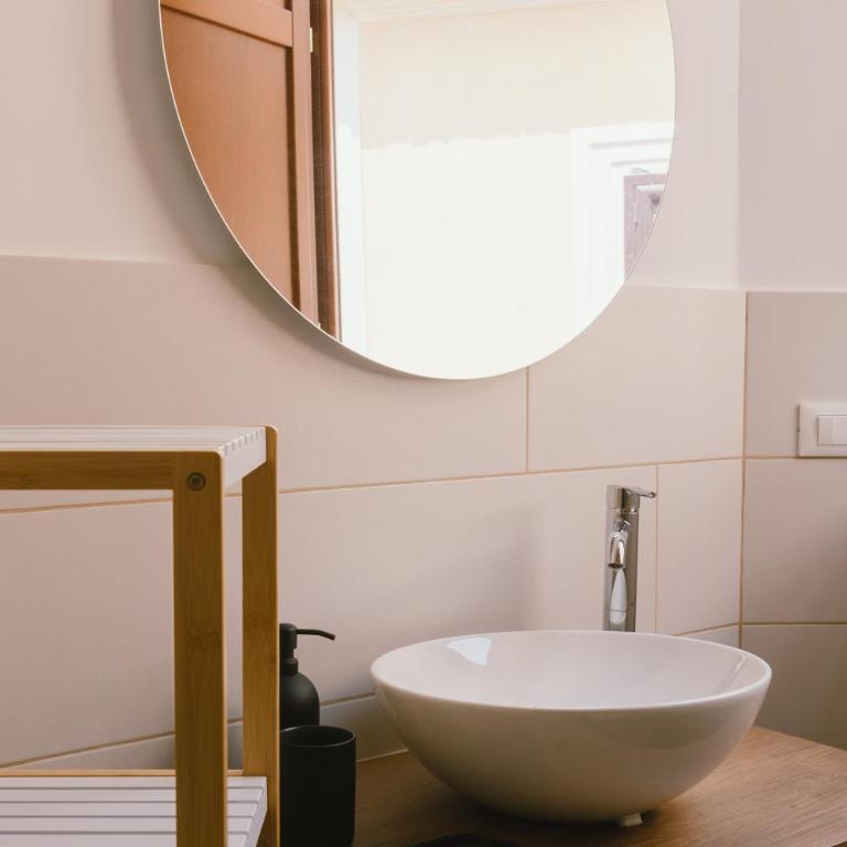 Ballaro' House - Double Room with Private Bathroom - 8