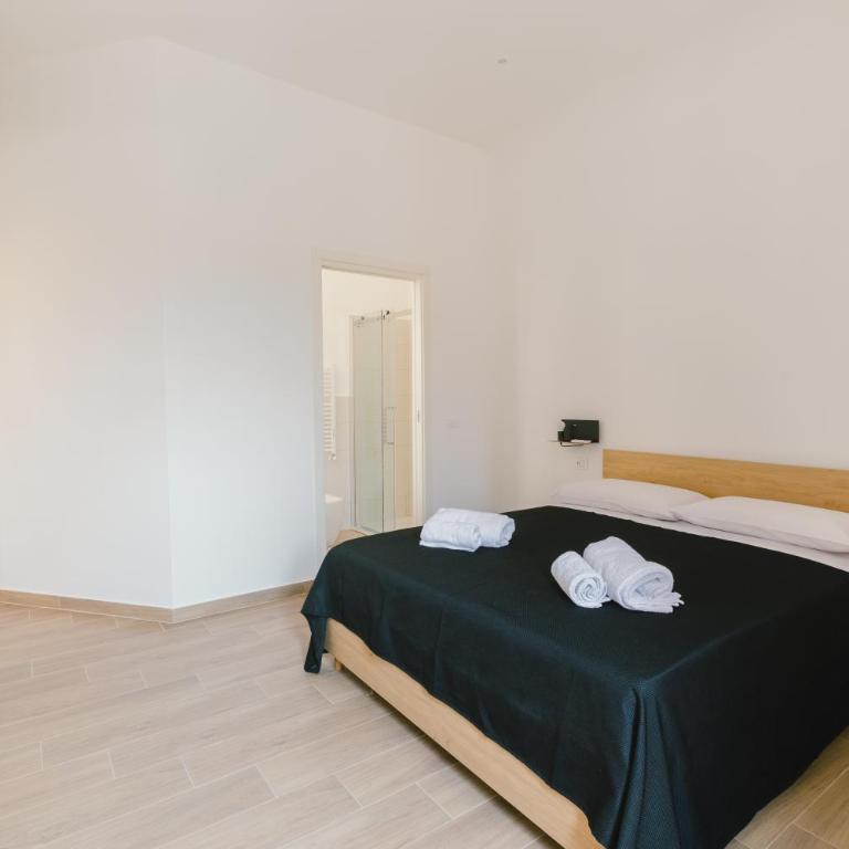 Ballaro' House - Double Room with Private Bathroom - 7