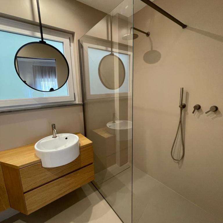 Anna Suites - Double Room with Private Bathroom - 2