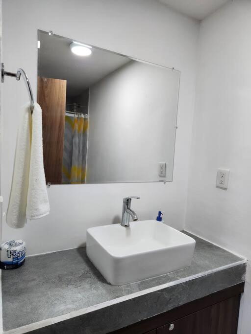 Amplio departamento con alberca - Apartamento de 3 dormitorios - 22