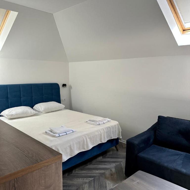 Apartments Ejla&Una - Double Room with Private Bathroom - 12
