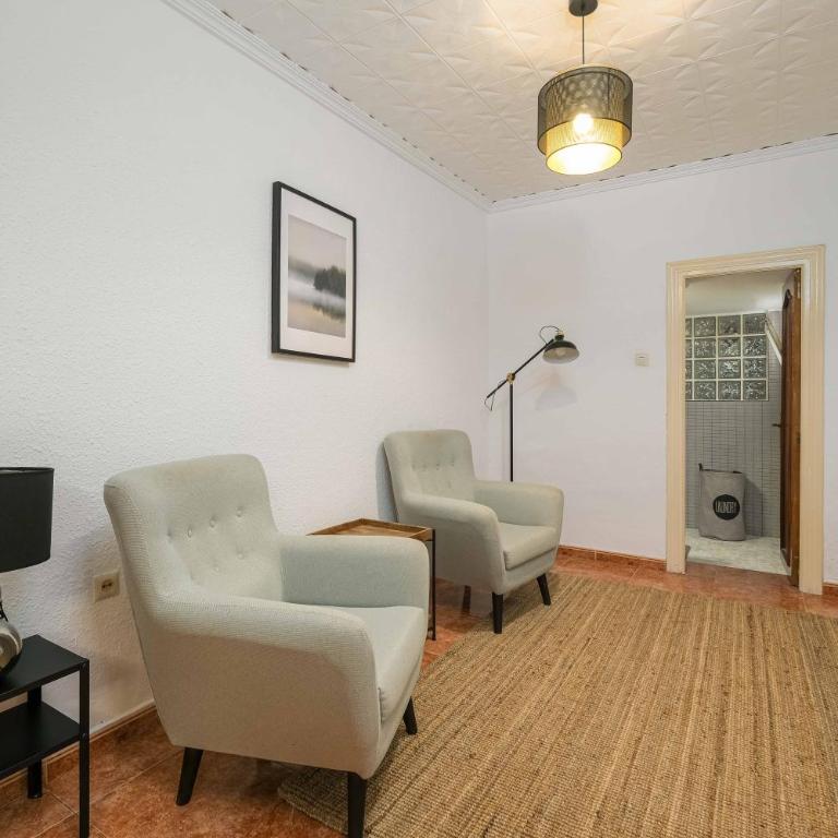 Andalucian house, few minutes from the beach - Villa - 17