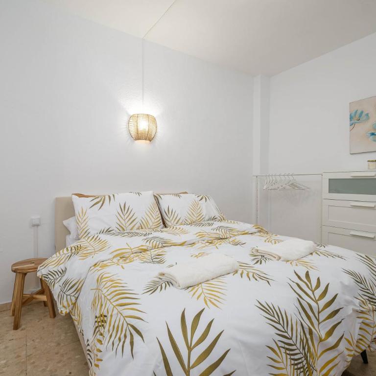 Andalucian house, few minutes from the beach - Villa - 37