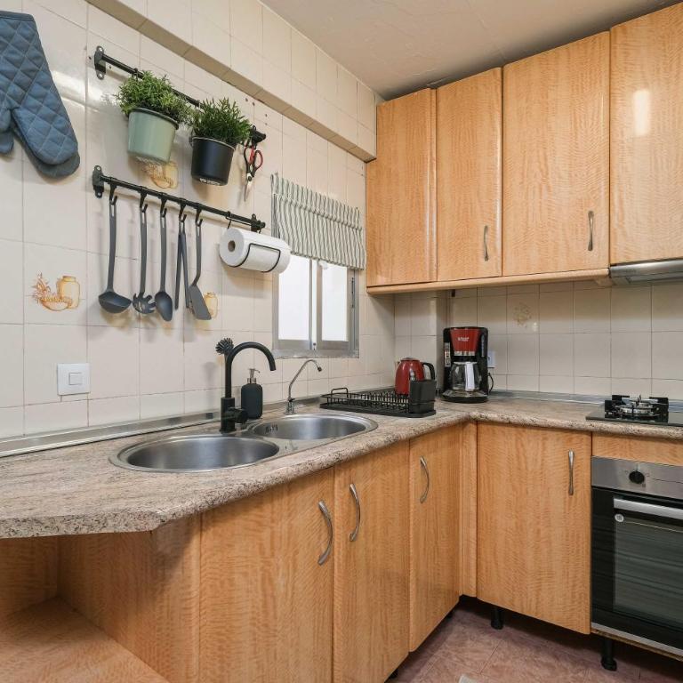 Andalucian house, few minutes from the beach - Villa - 24