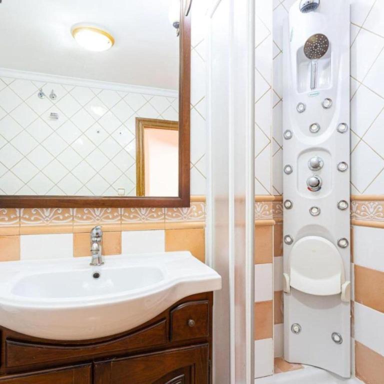 Apartment in Nerja near Sea Beach - Apartamento de 3 dormitorios - 25