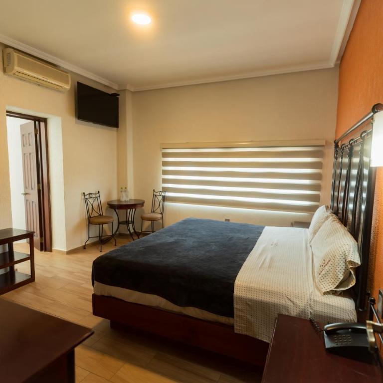 Hotel Alcazar - Guadalajara Centro Historico - Habitación con cama grande - 14
