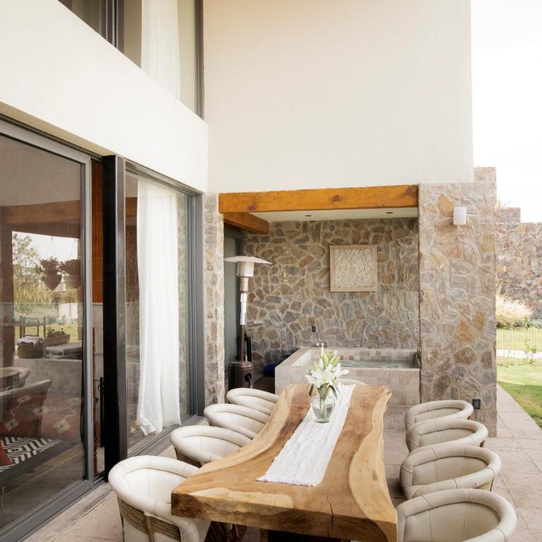Casa de lujo, hasta con cine privado - Casa de 5 dormitorios - 75