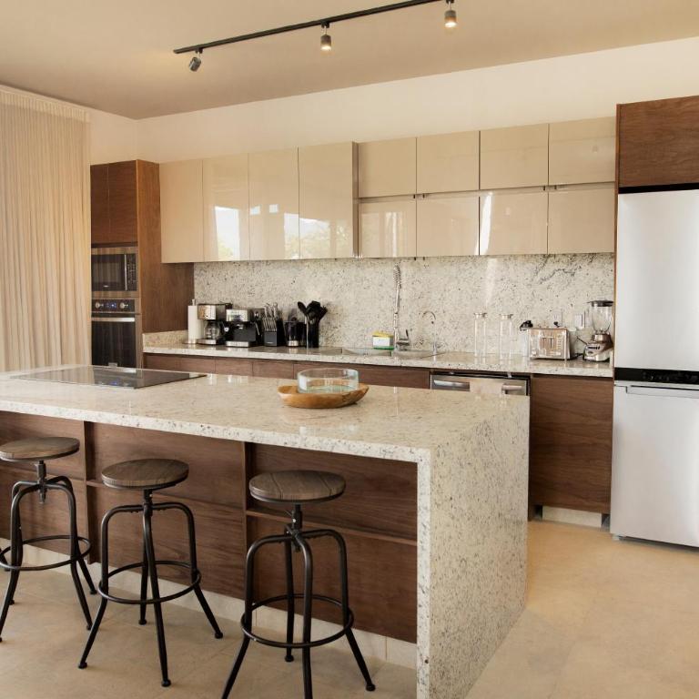 Casa de lujo, hasta con cine privado - Casa de 5 dormitorios - 76