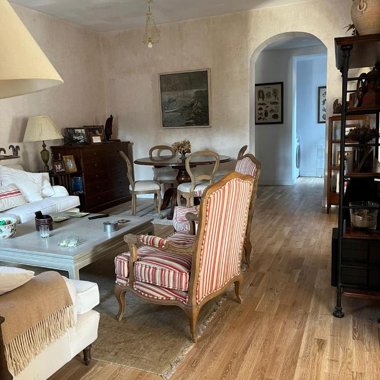 Villa en Urbanización Ciudad Ducal - Casa de 7 dormitorios - 10