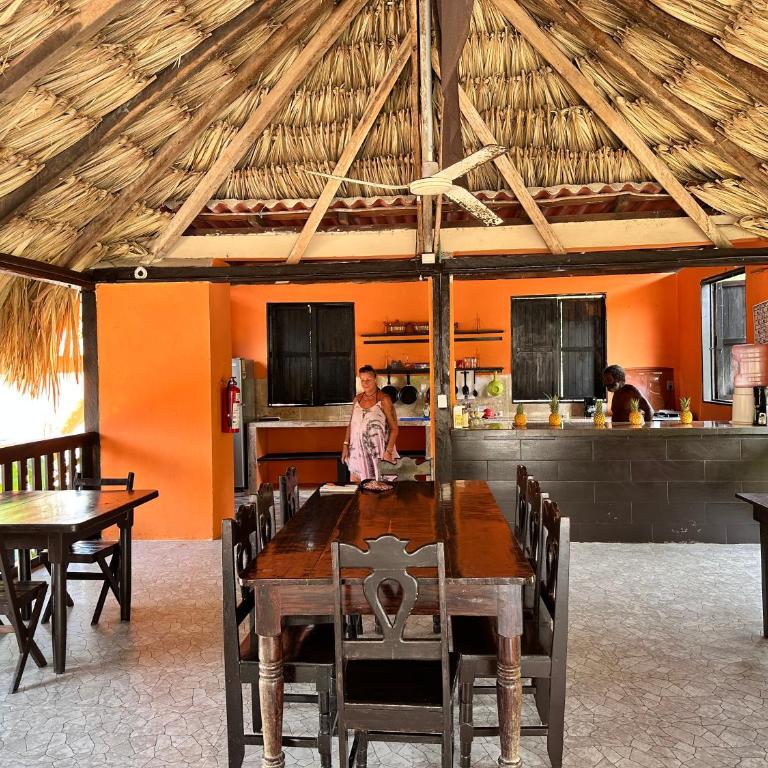 Hotel Bacalar Sunshine - Habitación Familiar con terraza - 11