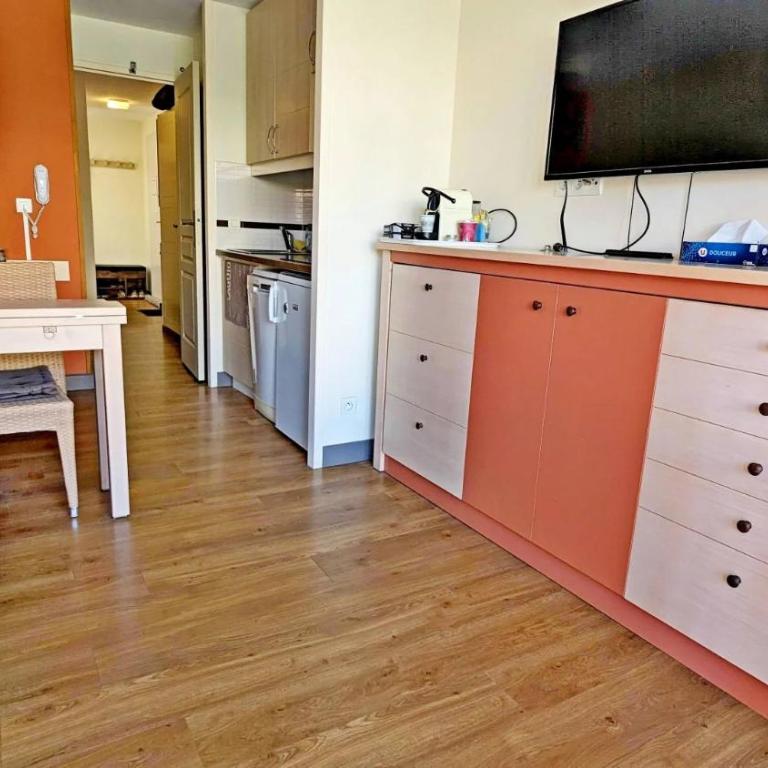 CAP SOLEIL J2 appt 204 - One-Bedroom Apartment with Sea View and Terrace - 9