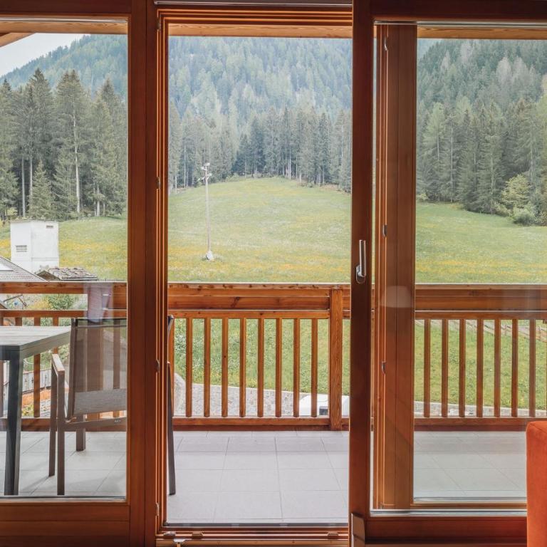 Guesthouse St Nikolaus - Deluxe Doppelzimmer mit Balkon - 4
