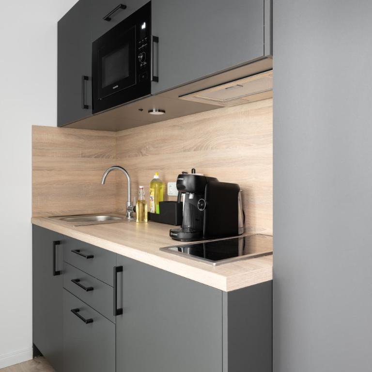 Servus Apartments by Homaris - Superior Apartment - 10