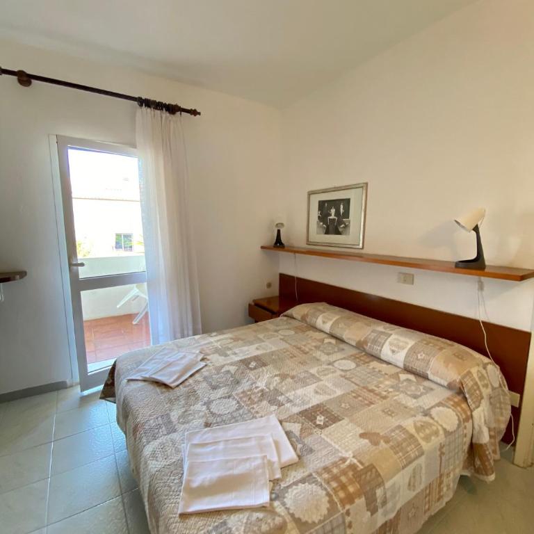 Bed & Breakfast Alex - Camera Quadrupla con Balcone - 1