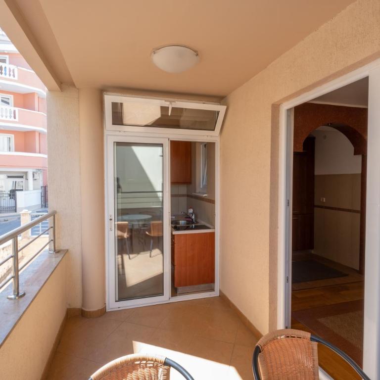 Bel Mare Apartments - Porodični Junior Apartman - 3