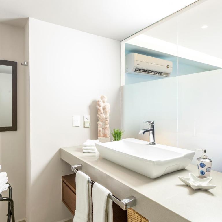 Beautiful Oceanfront Suite by Moikka Rentals - Apartamento de 1 dormitorio - 32