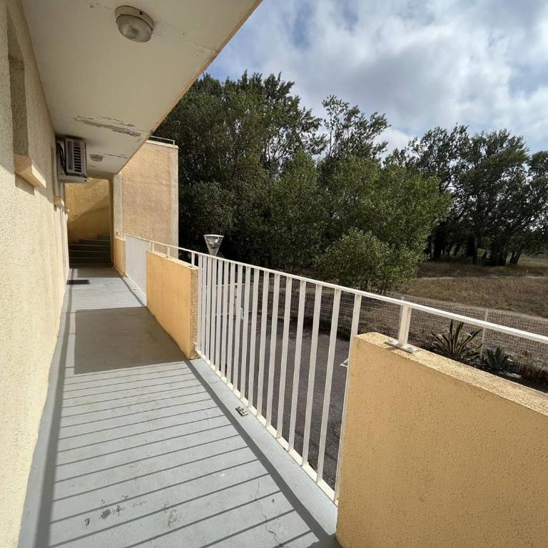 T2 avec piscine, parking, animaux admis - Proche plage Saint-Cyprien - FR-1-106-84 - Apartment - 24
