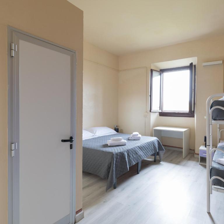 Hotel & Hostel 7 - Quadruple Room - 1