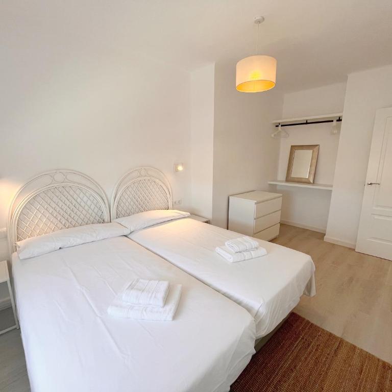 Homely Málaga Cienfuegos, plaza de la Merced con vistas - Apartamento de 2 dormitorios - 14