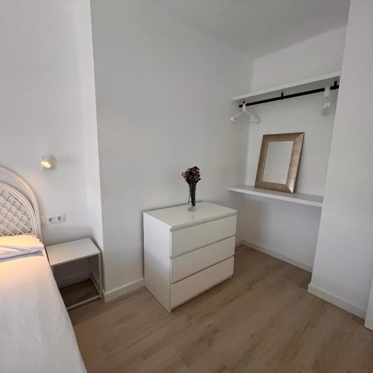 Homely Málaga Cienfuegos, plaza de la Merced con vistas - Apartamento de 2 dormitorios - 21