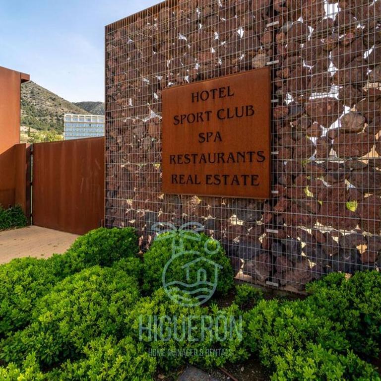 HigueronRentals Golden Sunrise - Three-Bedroom Apartment - 22