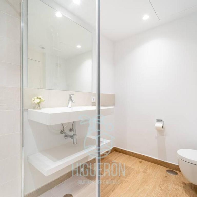 HigueronRentals Golden Sunrise - Three-Bedroom Apartment - 40