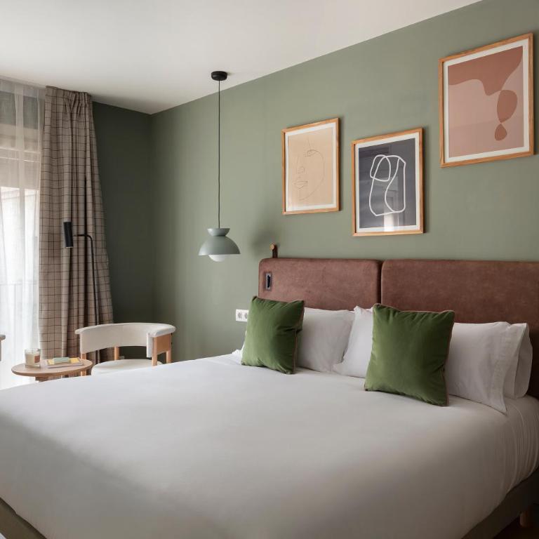 TOC Hotel Las Ramblas - Superior Double Room - 3