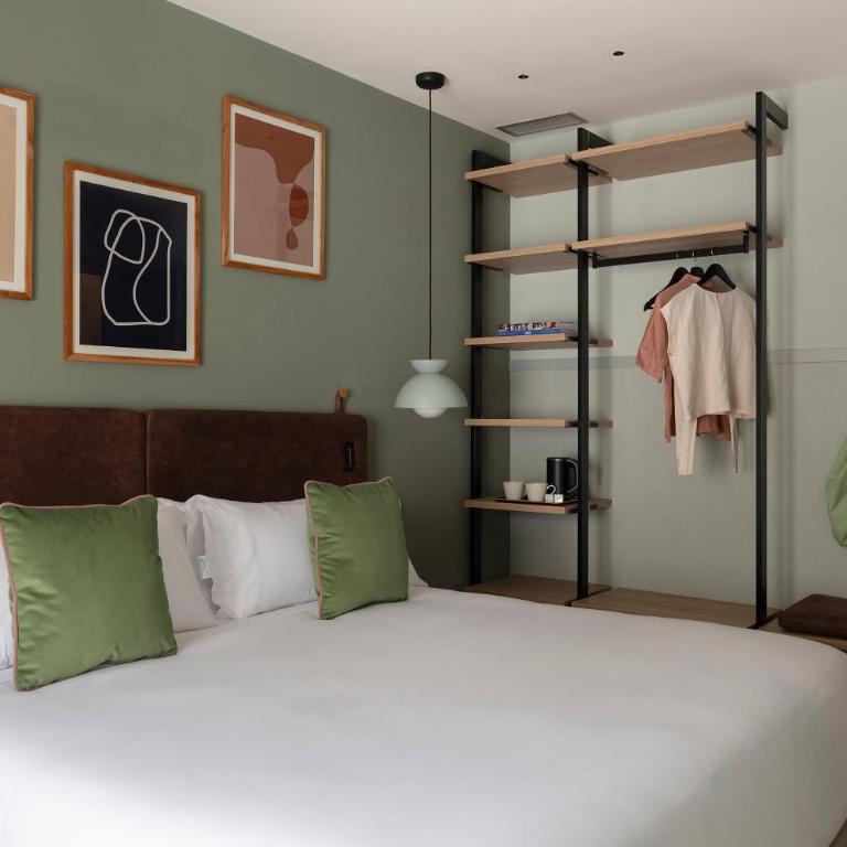 TOC Hotel Las Ramblas - Superior Double Room - 4