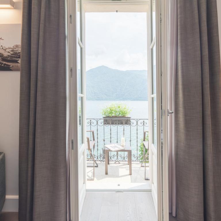 Rivalago B&B - Deluxe Doppel-/Zweibettzimmer mit Seeblick - 10