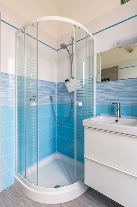[Como 100MQ] 5 mins to center + Free Park and View - Appartamento con 2 Camere da Letto - 27