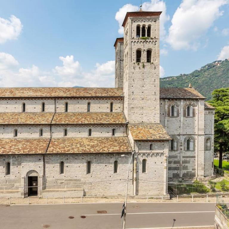 [Como 100MQ] 5 mins to center + Free Park and View - Appartamento con 2 Camere da Letto - 6