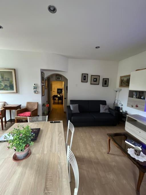 [Como 100MQ] 5 mins to center + Free Park and View - Appartamento con 2 Camere da Letto - 48
