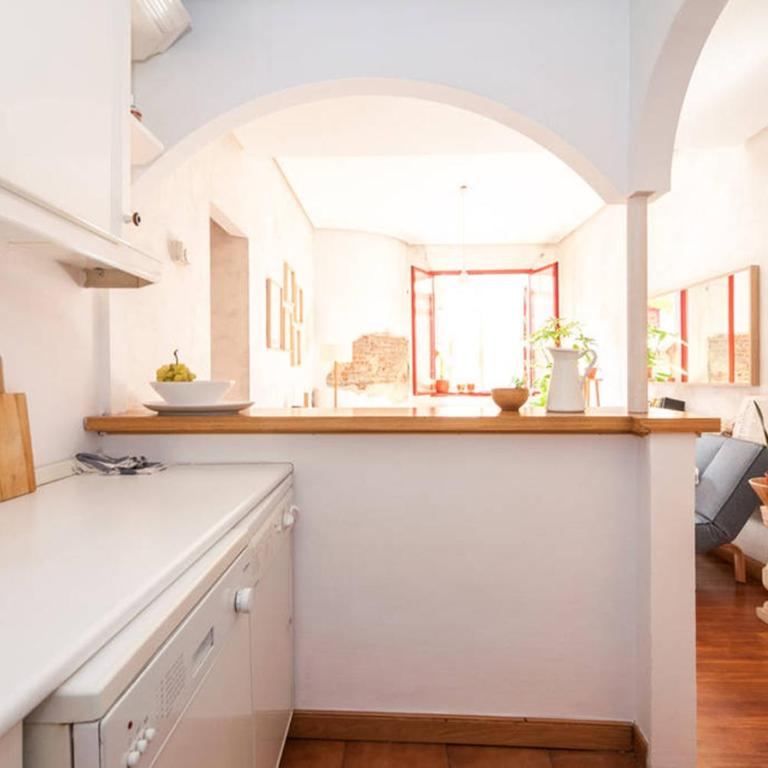 Peaceful 1bd apt in Conde Duque - One-Bedroom Apartment - 9