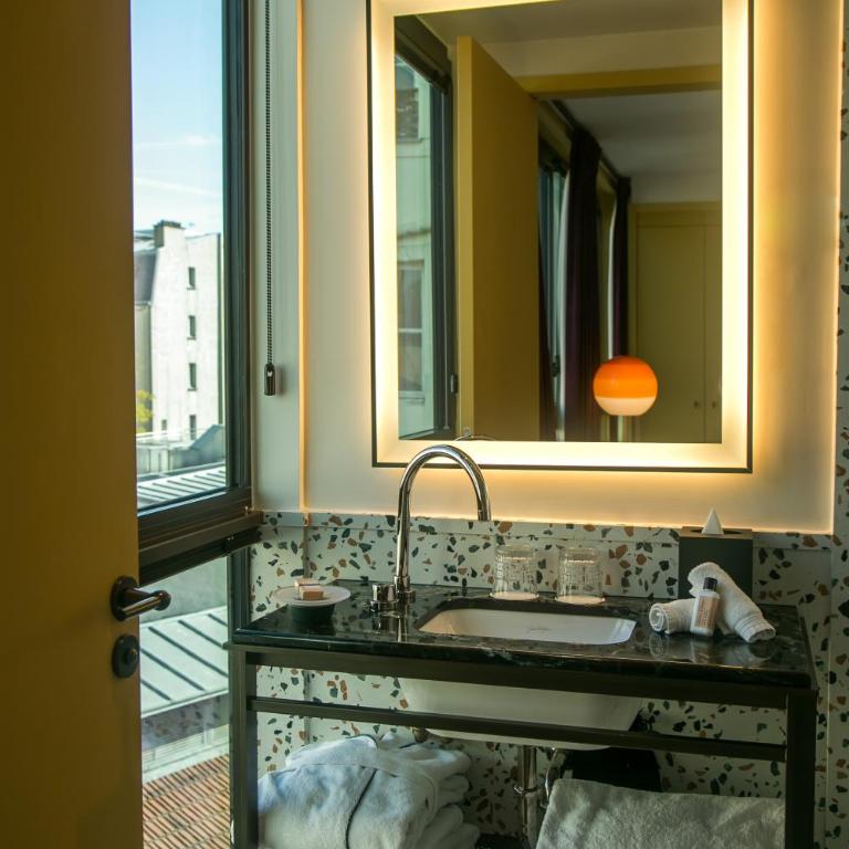 Hôtel Le Ballu - Chambre Double Supérieure - 7