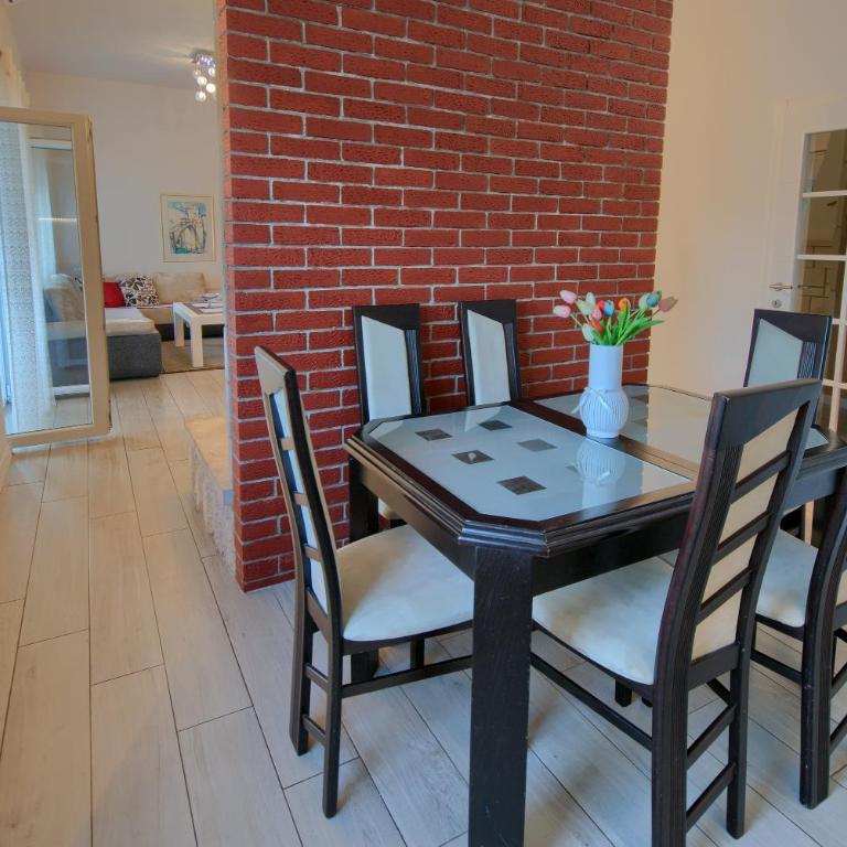 Villa Vita - Three-Bedroom Villa - 27