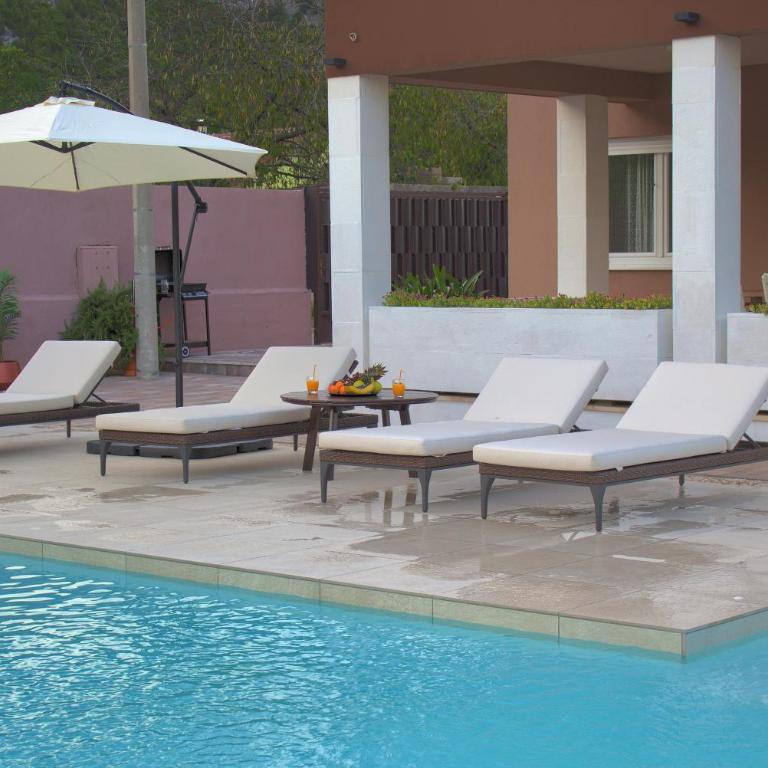 Villa Vita - Three-Bedroom Villa - 40