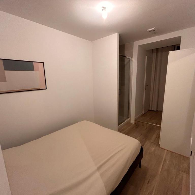 Bel appartement climatisé 2 chambres à 20m du Vieux-Port - Appartement 2 Chambres - 7