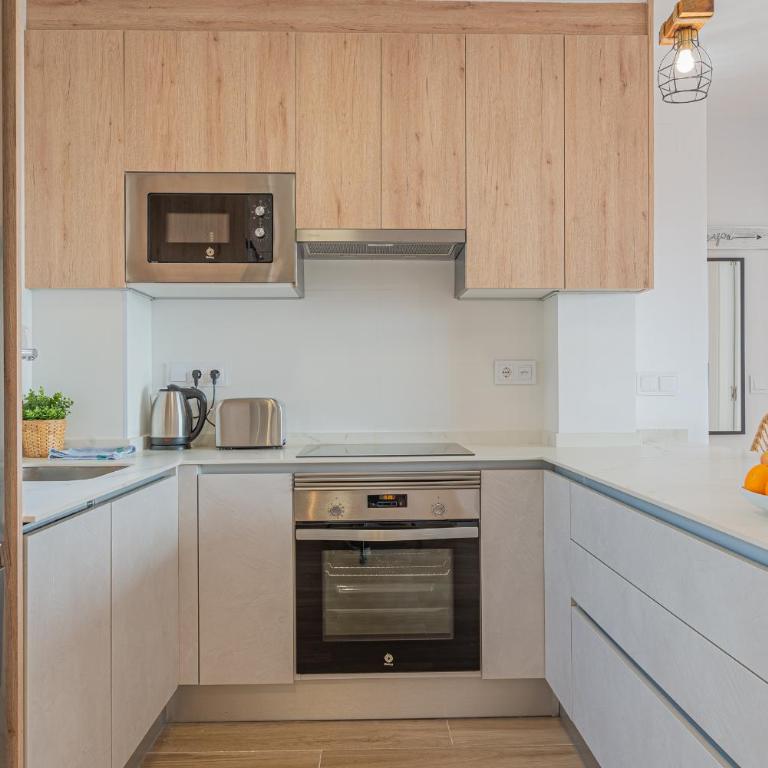 Stay In Beach Front - Three-Bedroom Apartment - 5