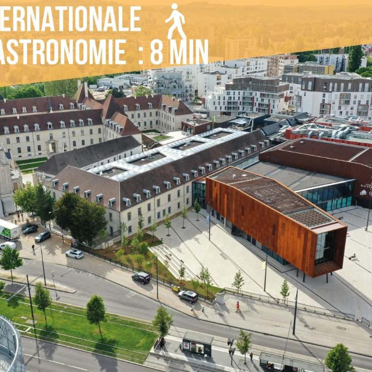 Le Faubourg-Raines - Chaleureux studio à 5mn de la gare - Studio Familial - 49
