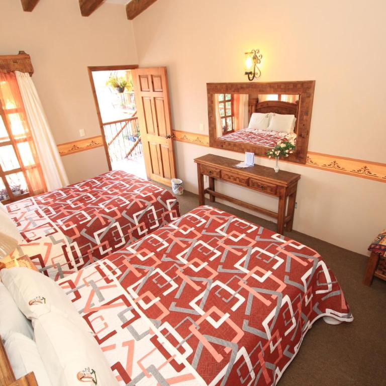 Hotel La Casa de Mamá - Double Room with Two Double Beds - 1