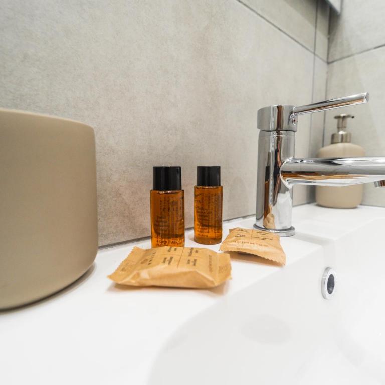 Mare Fuori B&B - Camera Matrimoniale con Bagno Privato - 9