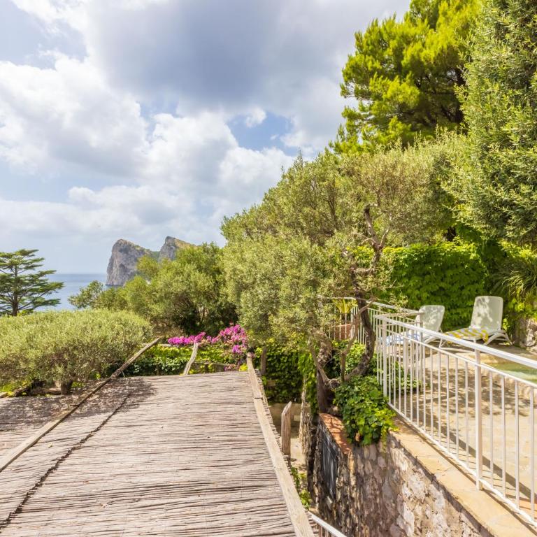 Villa Rita Apartments - Azzurra Two-Bedroom Apartment with Sea View - 1