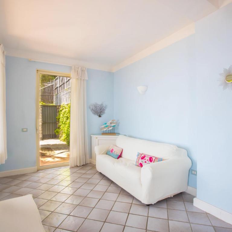 Villa Rita Apartments - Azzurra Two-Bedroom Apartment with Sea View - 7