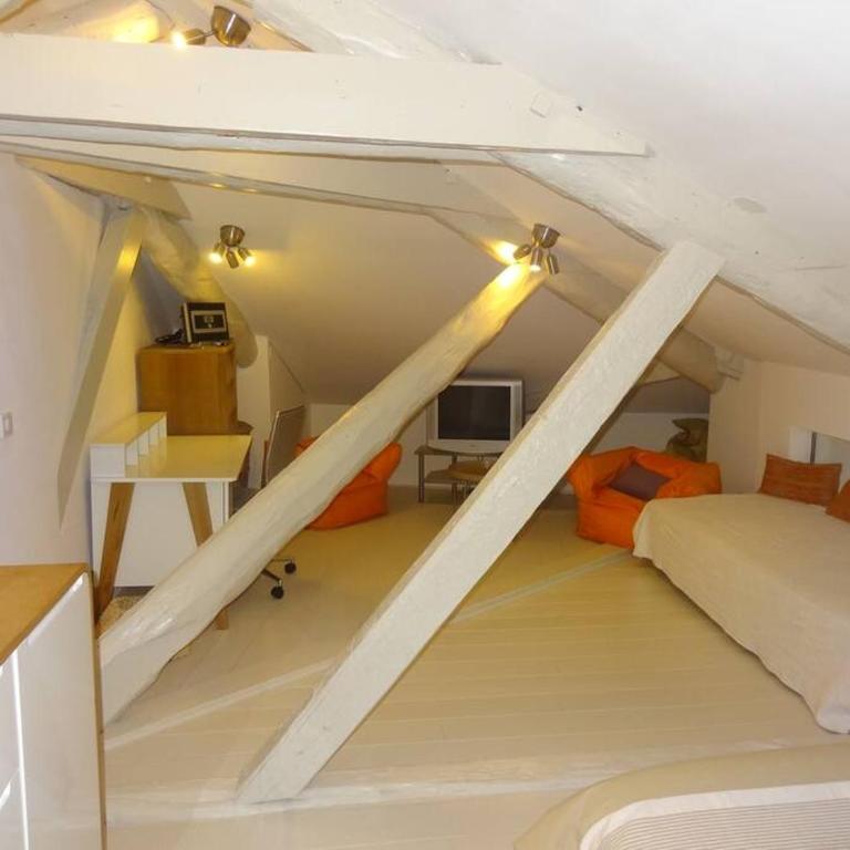 AVIGNON HYPER CENTRE CLIM 5 CHBRES 10PERS 200m PALAIS DES PAPES - Apartment - 13