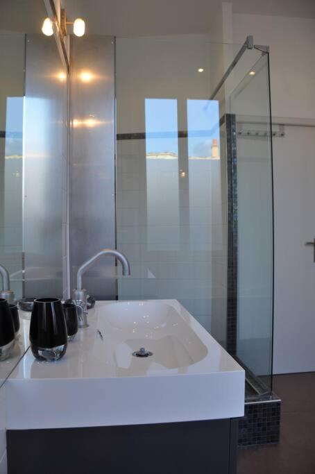 AVIGNON HYPER CENTRE CLIM 5 CHBRES 10PERS 200m PALAIS DES PAPES - Apartment - 14
