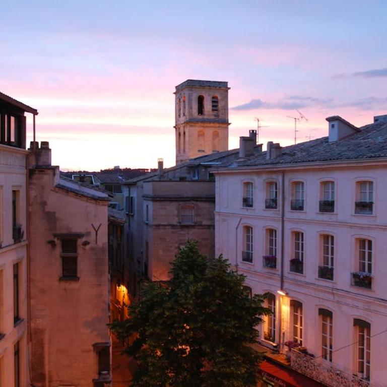 AVIGNON HYPER CENTRE CLIM 5 CHBRES 10PERS 200m PALAIS DES PAPES - Apartment - 25