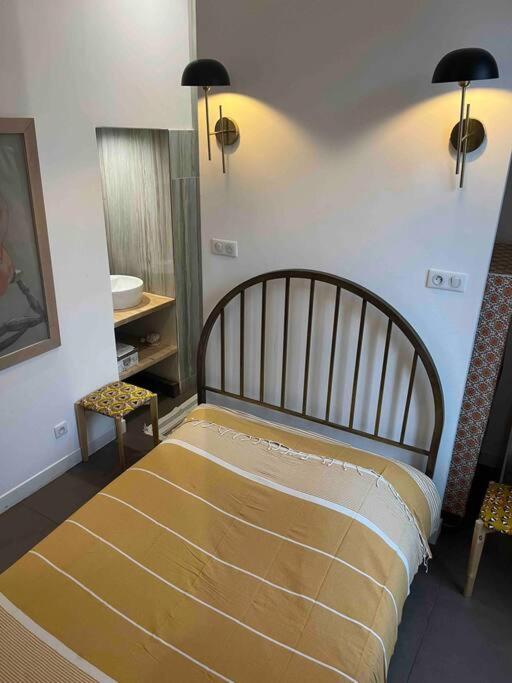 AVIGNON HYPER CENTRE CLIM 5 CHBRES 10PERS 200m PALAIS DES PAPES - Apartment - 32