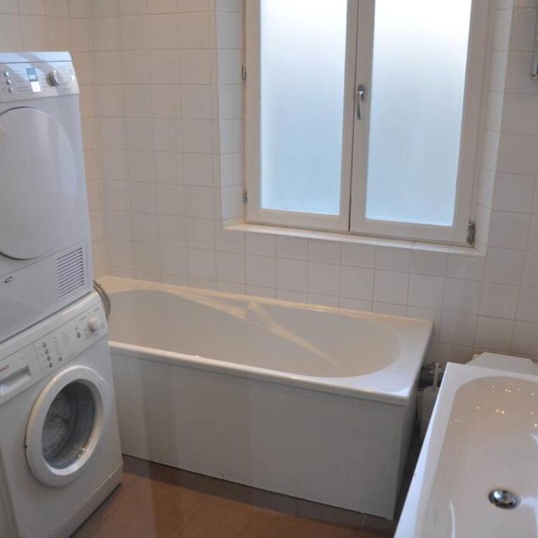AVIGNON HYPER CENTRE CLIM 5 CHBRES 10PERS 200m PALAIS DES PAPES - Apartment - 38